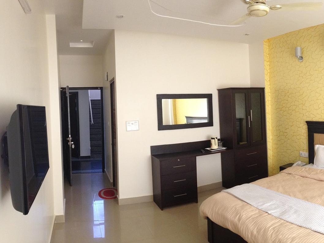 Vashishth Guest House Rishikesh Ngoại thất bức ảnh