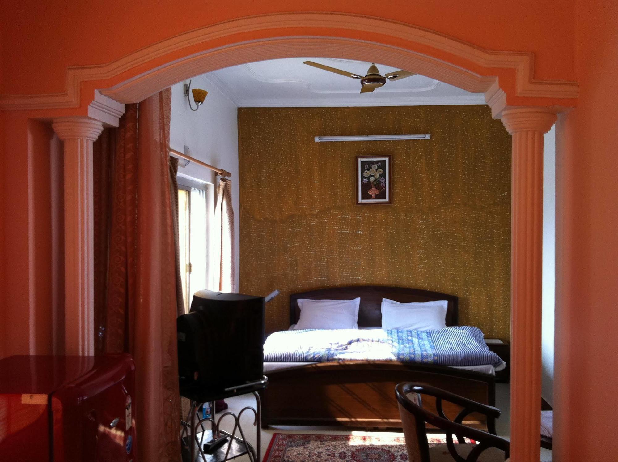 Vashishth Guest House Rishikesh Ngoại thất bức ảnh